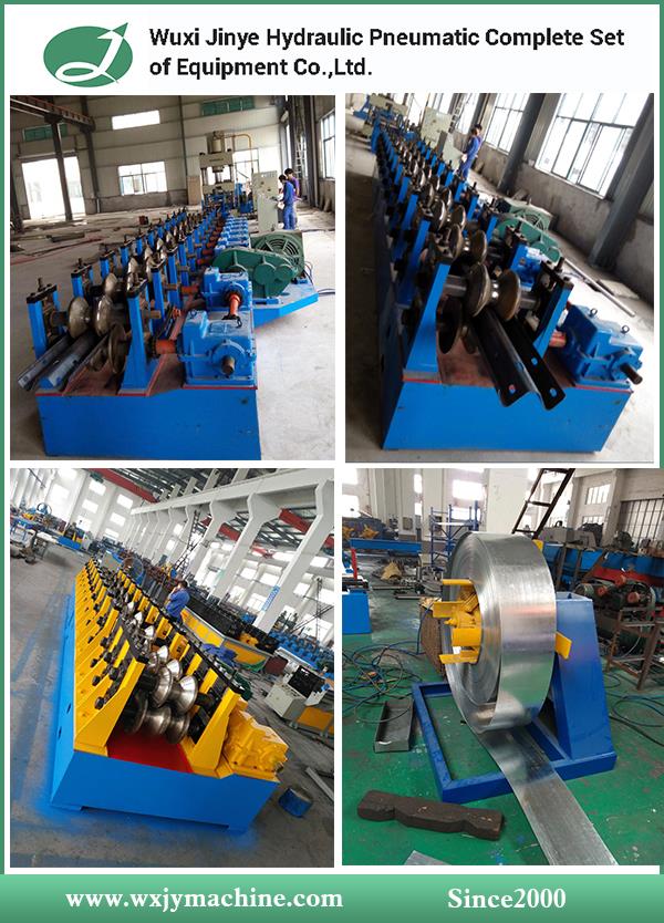 two wave guardrail forming machine.jpg